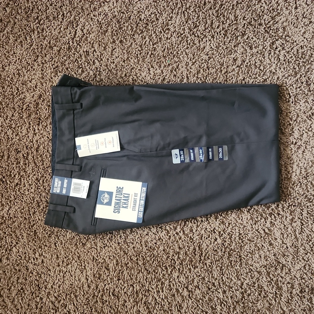 NWT Dockers flat front pant 29x30